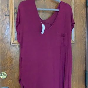 NWT FOREVER 21 T-shirt